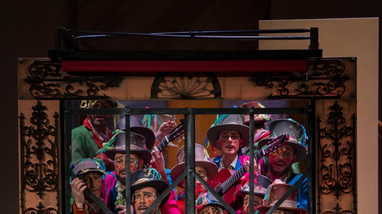 Búscate entre las mejores imágenes de la decimoséptima sesión preliminares del COAC 2025