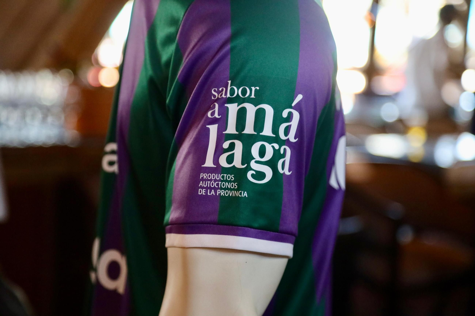 La presentación de las nuevas equipaciones del Unicaja, en fotos