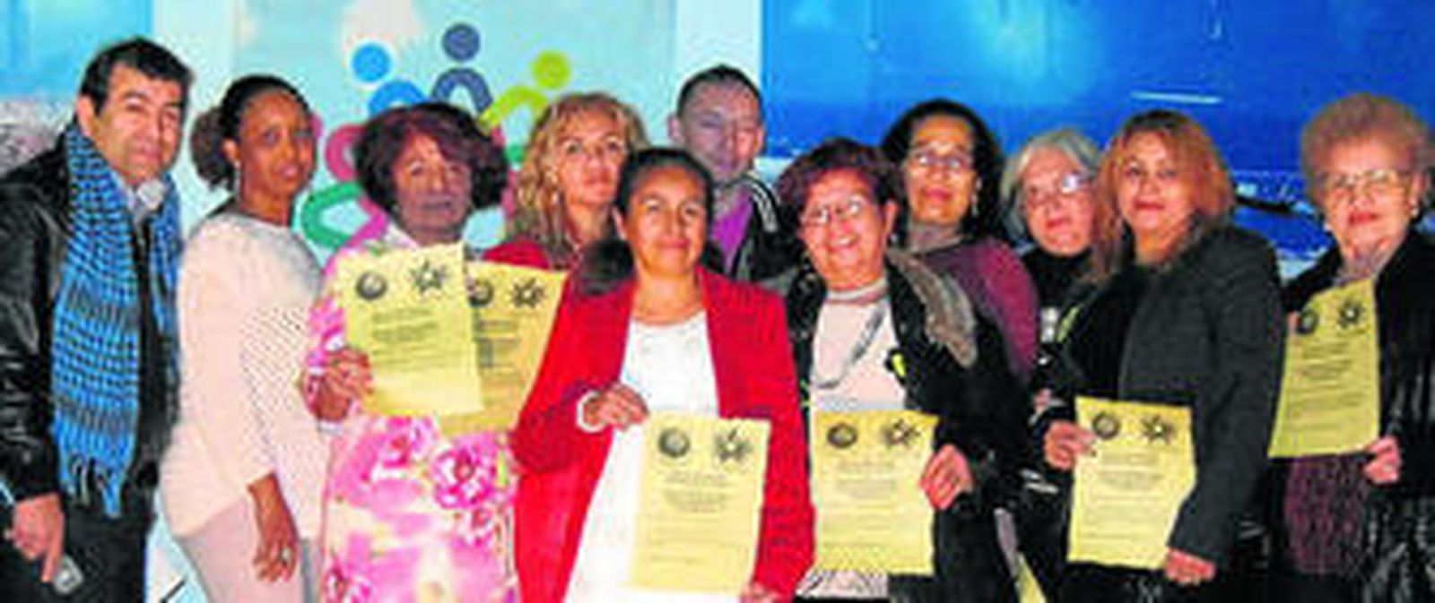 Un grupo de ecuatorianas funda la Asociación Mujeres Unidas Progresistas