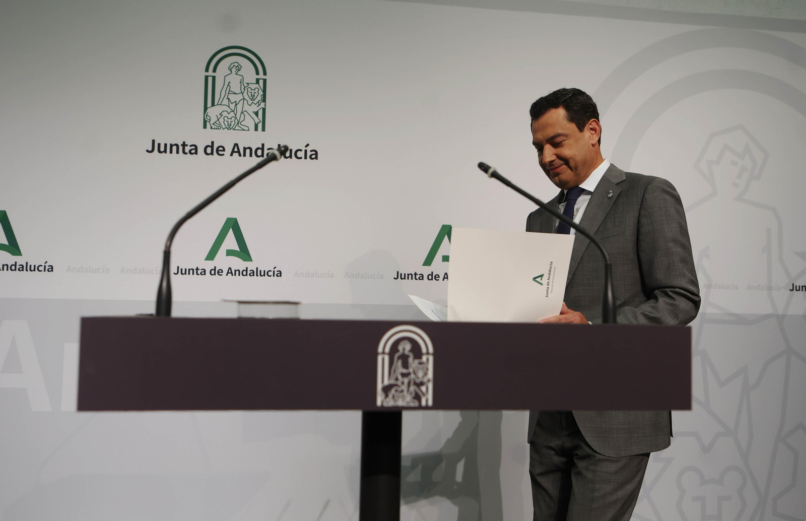 Juanma Moreno anuncia la composición de su nuevo Gobierno