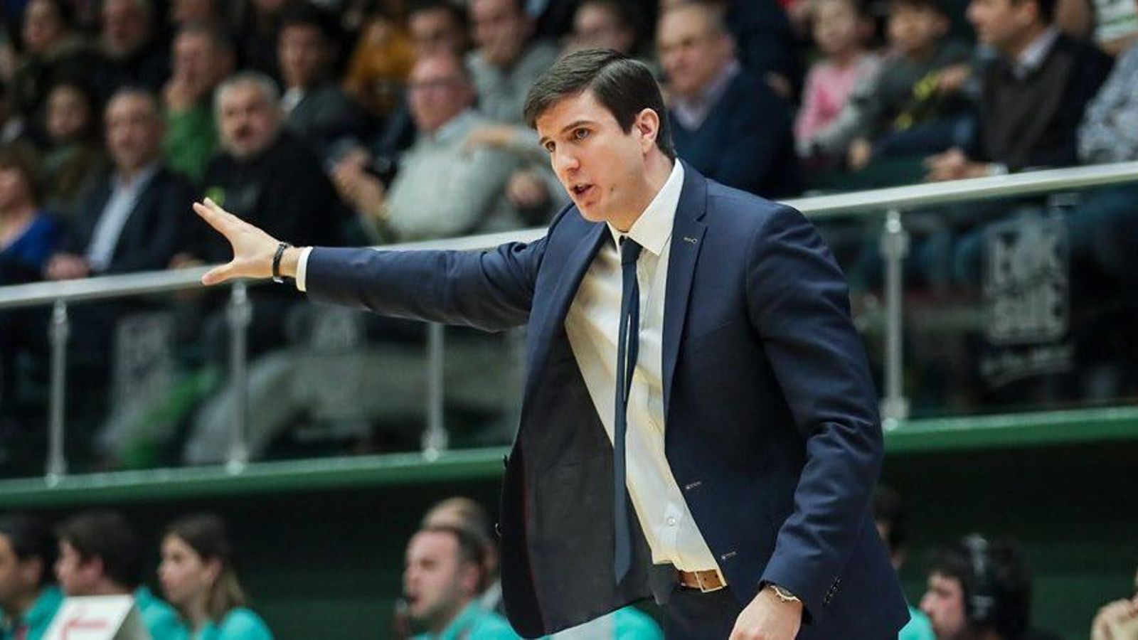 Pedro Calles, el técnico cordobés asentado en el baloncesto de Alemania.