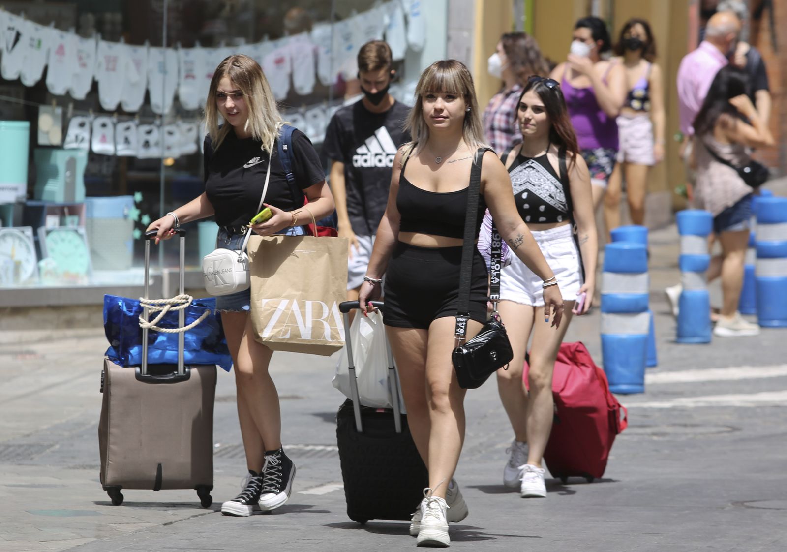 Turistas por el Centro de Málaga.