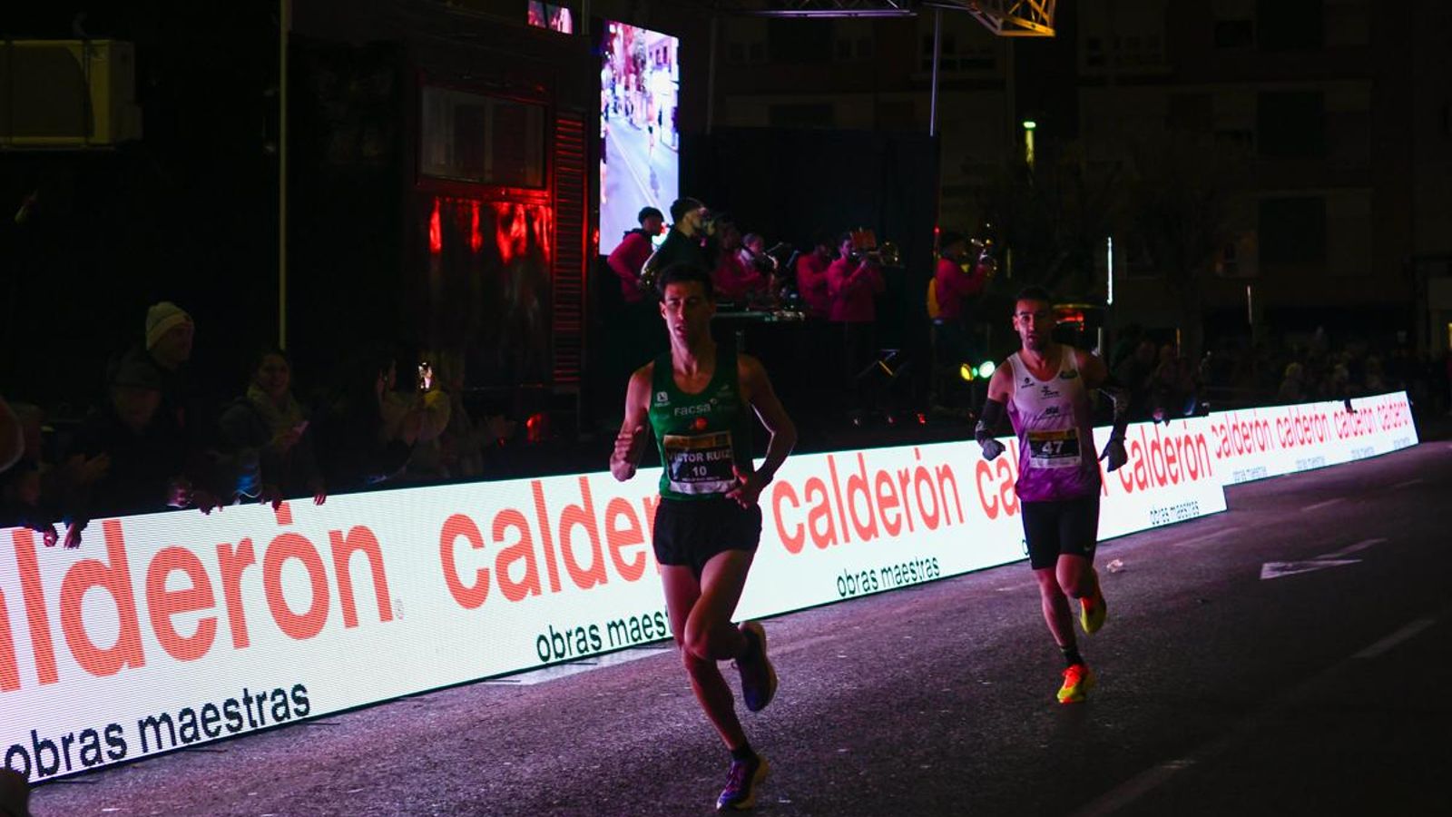 En imágenes: la élite del atletismo mundial despliega su calidad en la Carrera de San Antón de Jaén