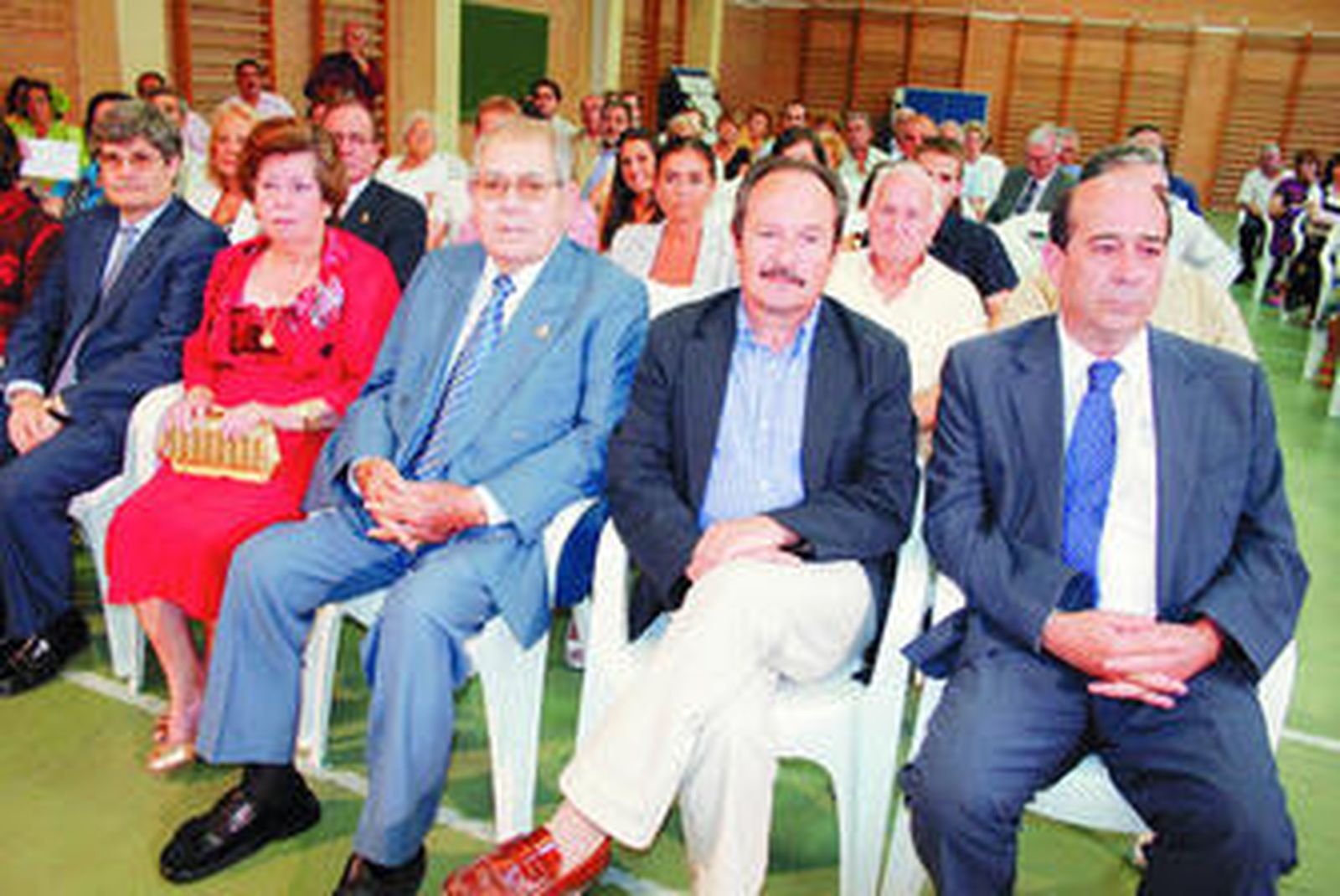Un momento de la presentación del libro sobre Manuel Montes.