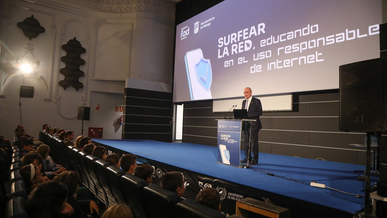 Evento ‘Surfear la red'.