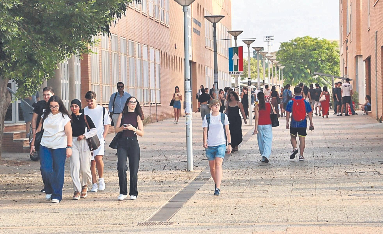 La UAL se posiciona como una opción atractiva para quienes buscan una formación de posgrado de calidad