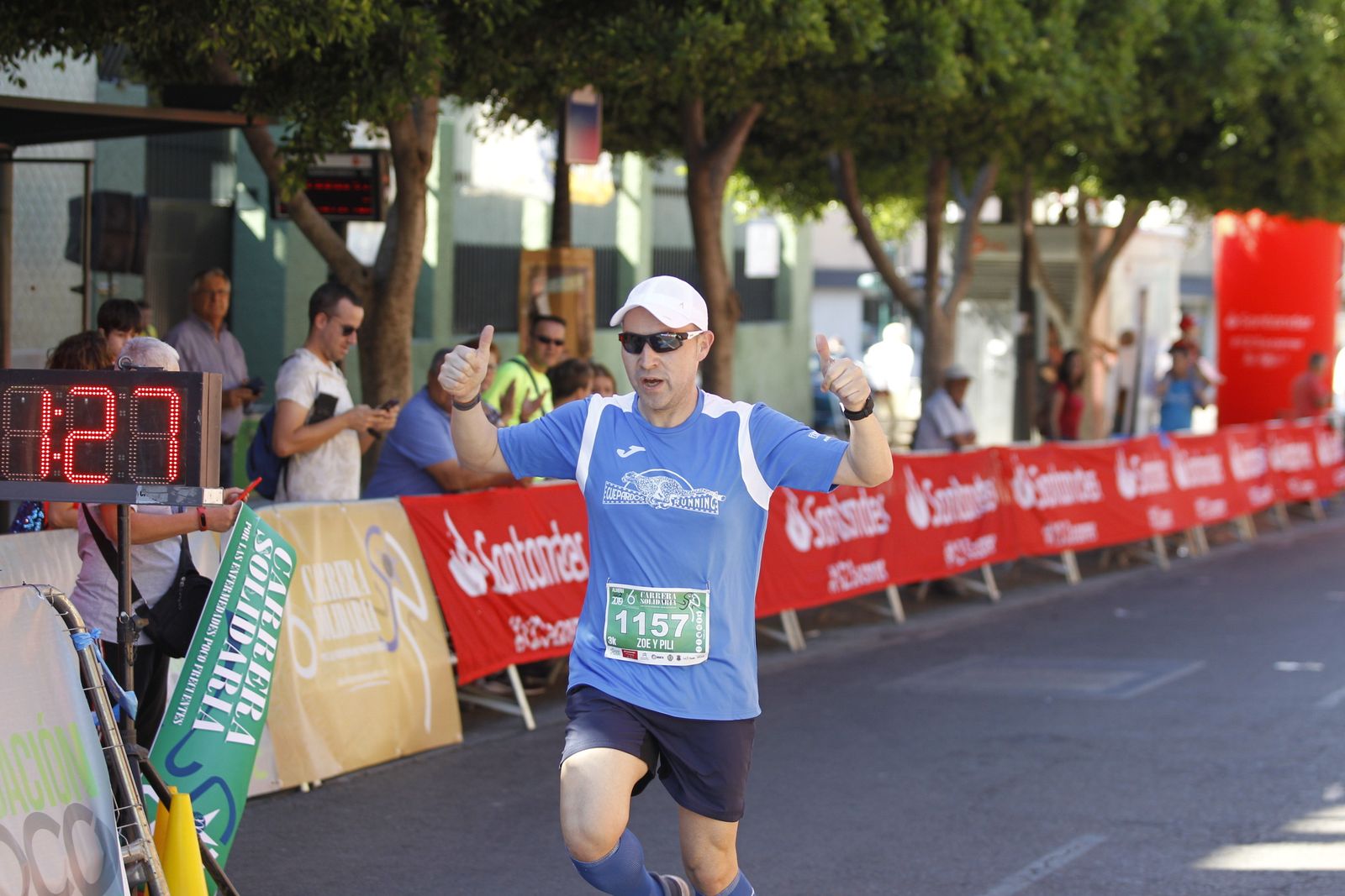 Fotogalería carrera atletismo popular enfermedades poco frecuentes. La Salle Almería