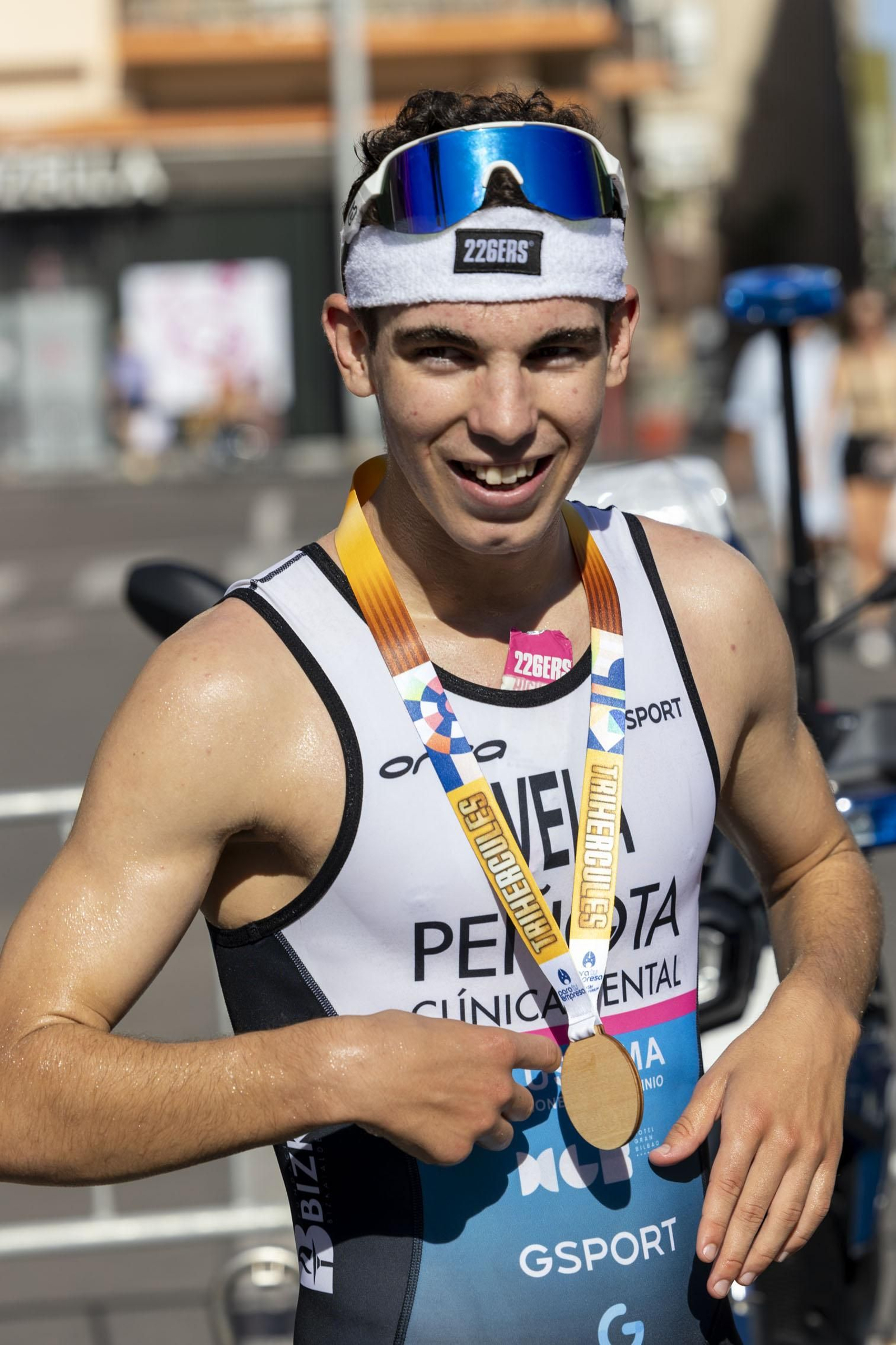Búscate en las imágenes del Triatlón Hércules Cádiz