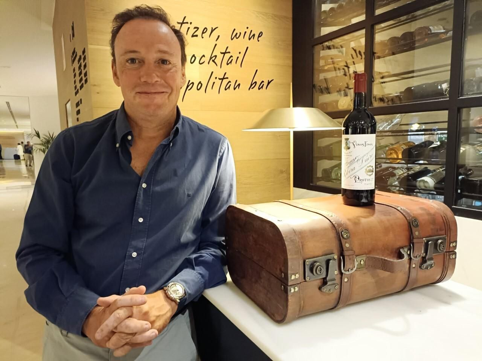 Carlos Villar, director general de Protos, en el hotel Los Lebreros de Sevilla.