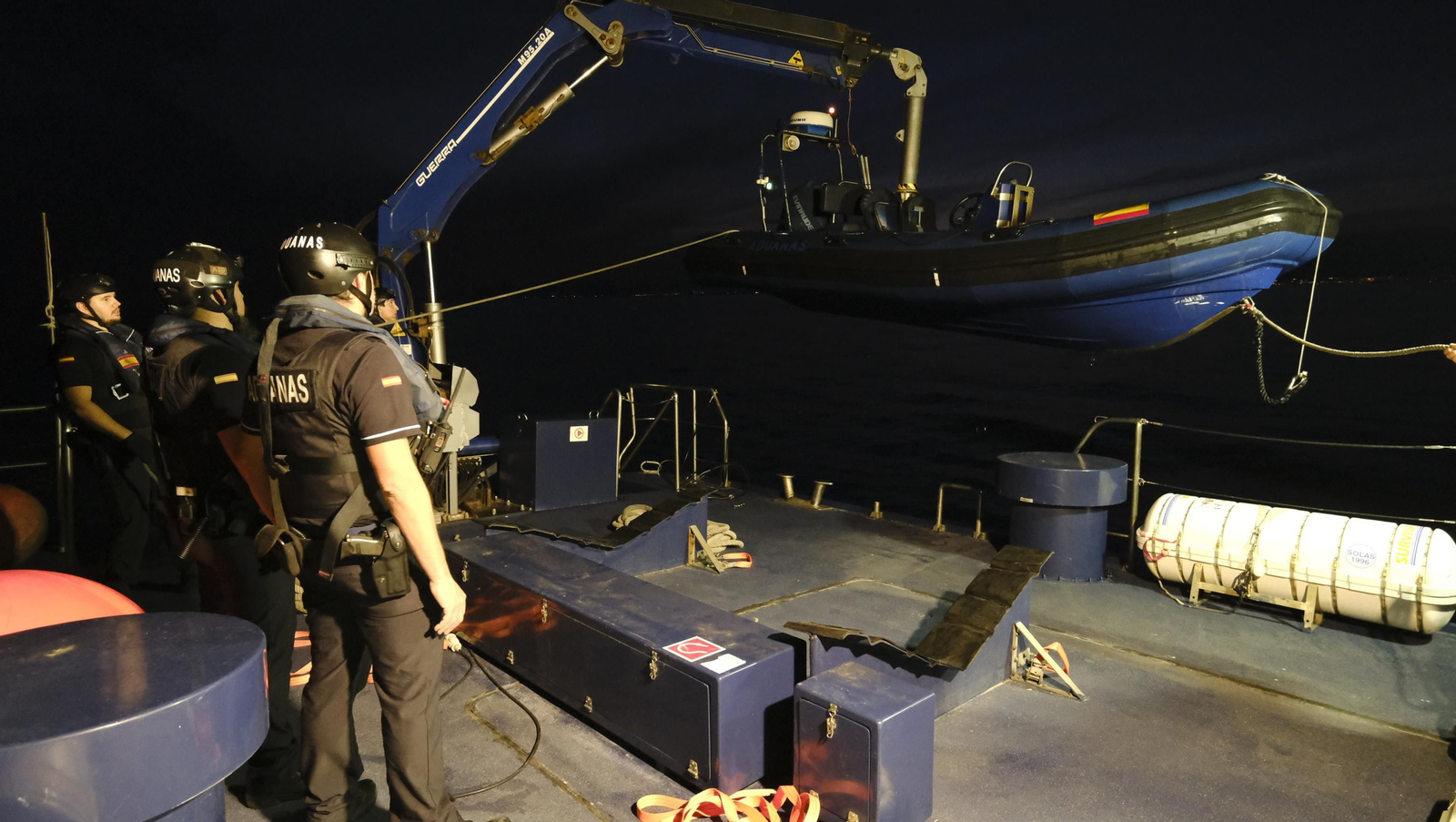 Imágenes de la vigilancia de la Agencia Tributaria en el mar
