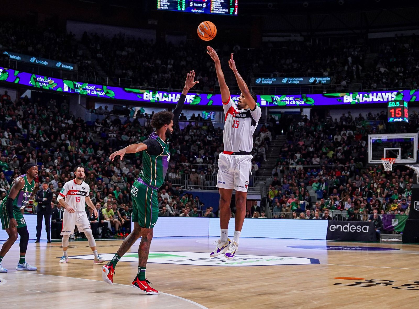 El Unicaja-Covirán Granada, en fotos