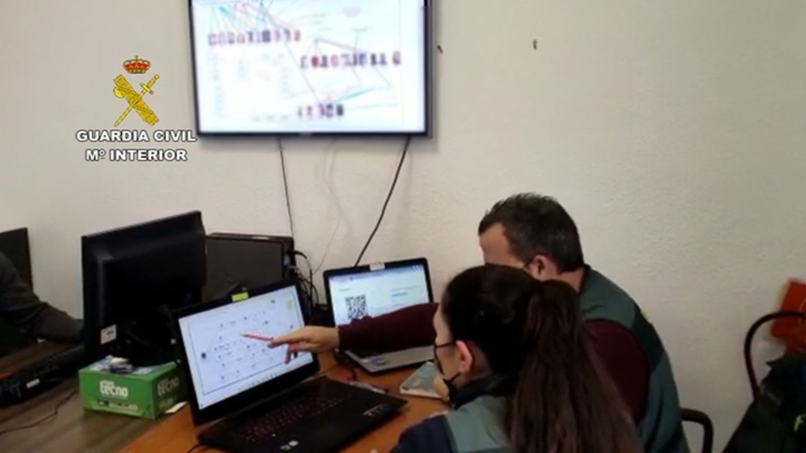 Un detenido en Málaga al caer una red de estafas bancarias mediante mensajes de texto