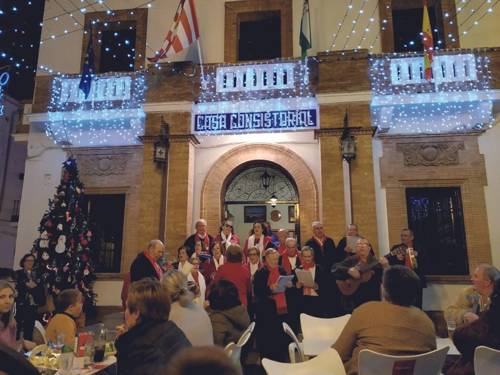 Aroche, recibe la Navidad con los brazos abiertos Aroche, recibe la Navidad con los brazos abiertos