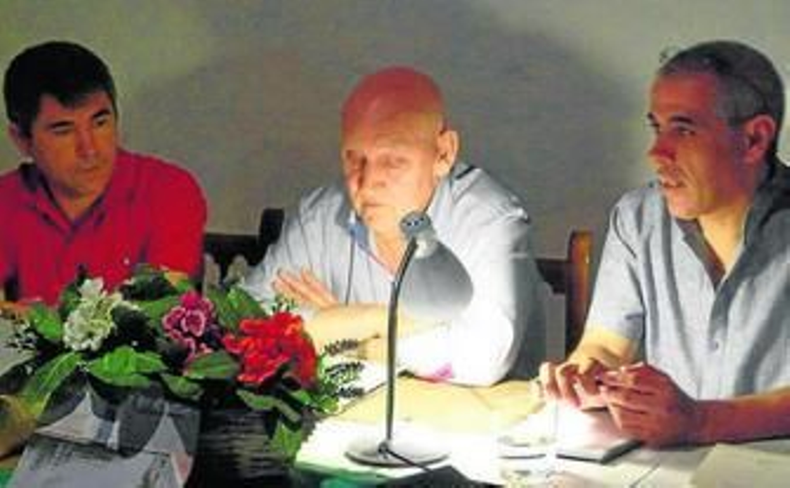 Rafael Vargas (centro) junto a Mario Rodríguez y Carlos Martín.