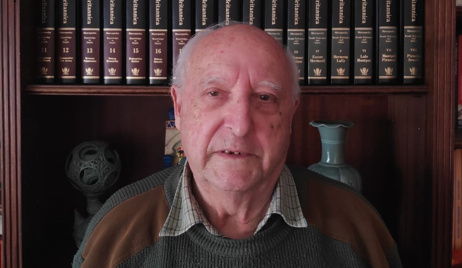 José Antonio de Yturriaga Barberán (Granada, 1936)