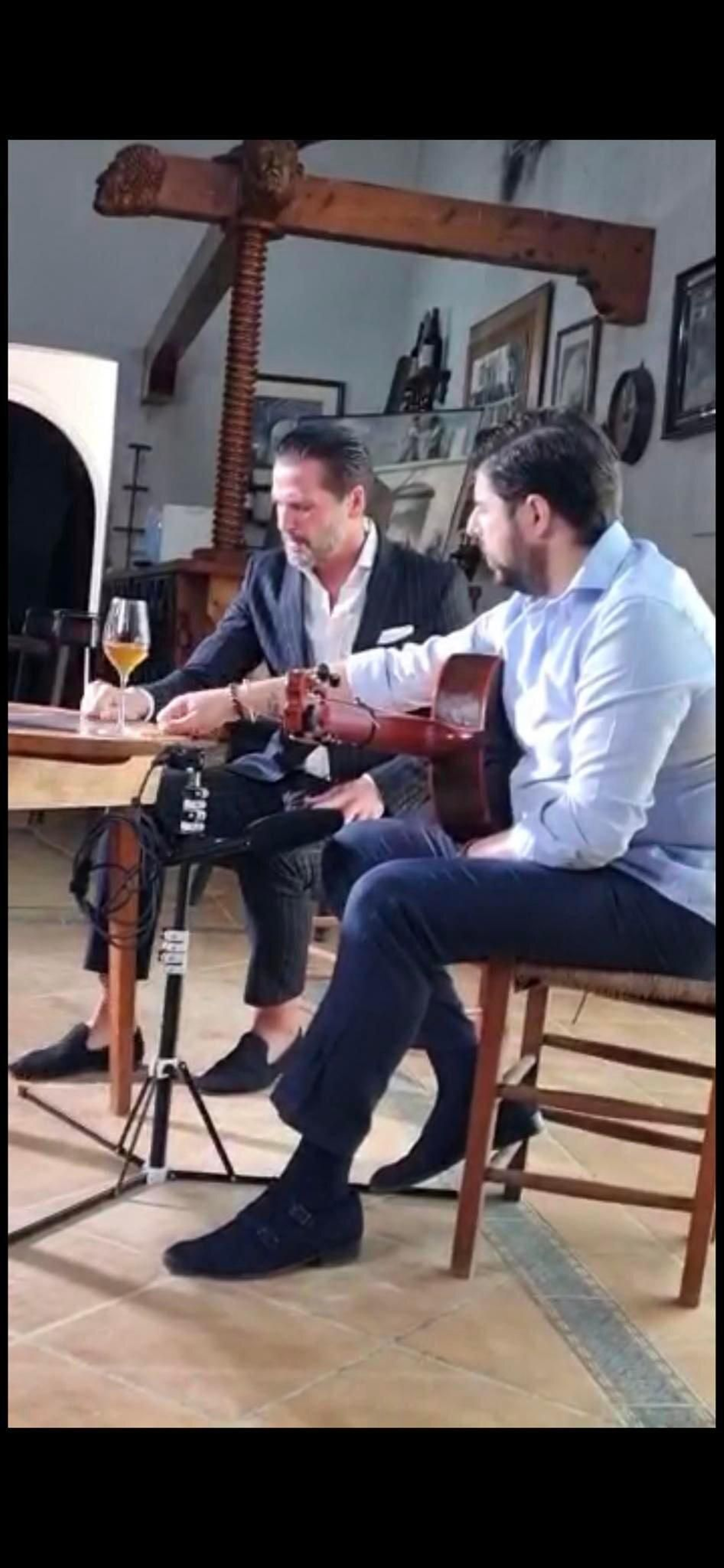David Carpio y Manuel Valencia durante el rodaje del documental David Carpio y Manuel Valencia durante el rodaje del documental