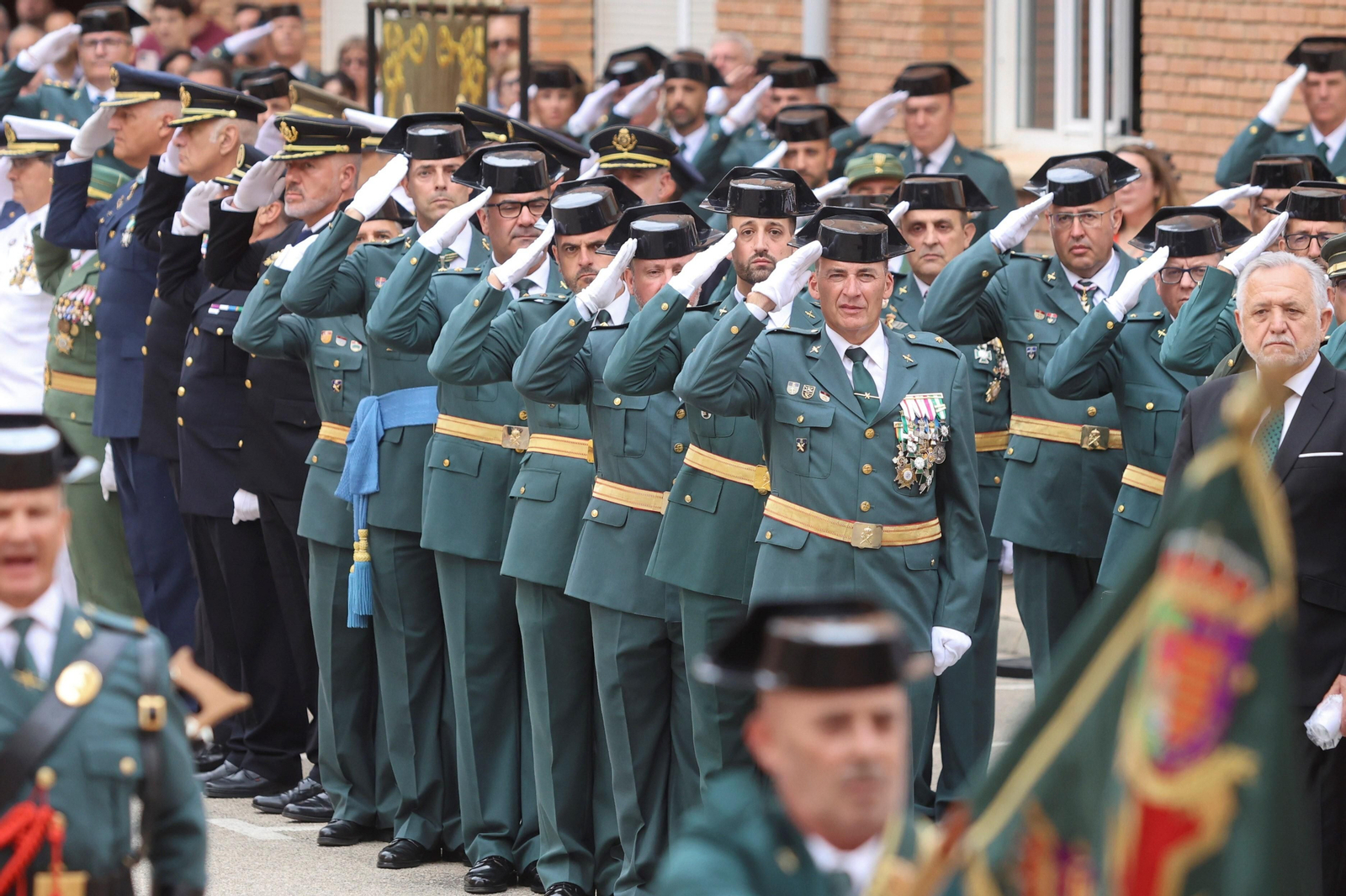 La Guardia Civil de Málaga homenajea a los agentes retirados en su 179 aniversario