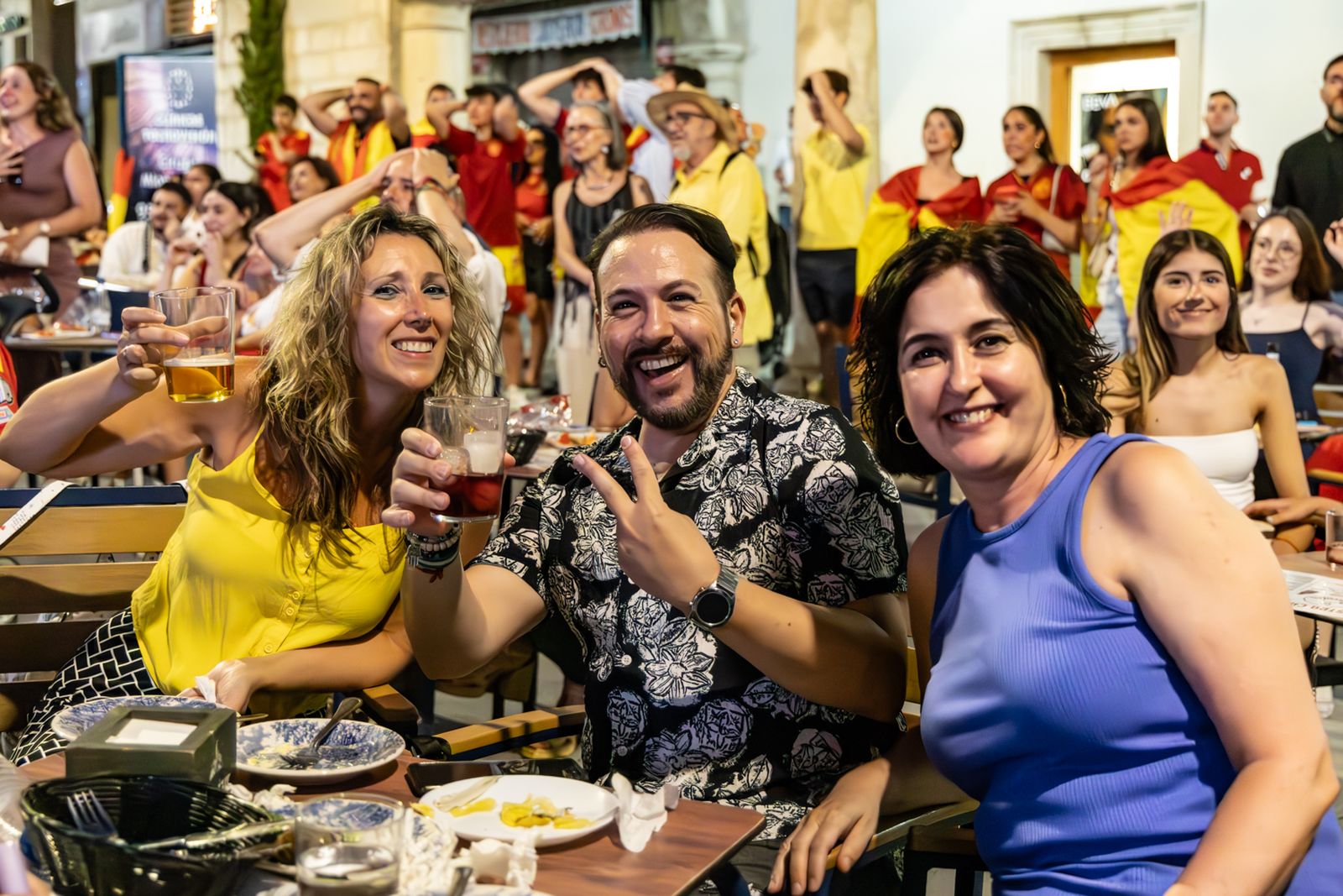 La euforia jiennense por la victoria de España, imágenes