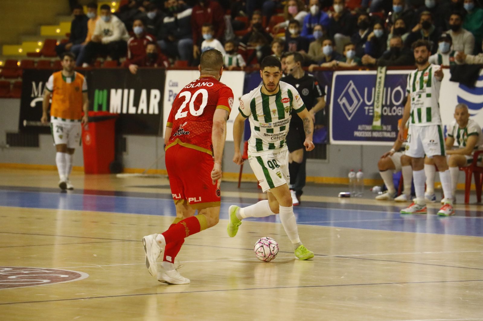 El empate del Córdoba Futsal ante el Jimbee Cartagena, en imágenes