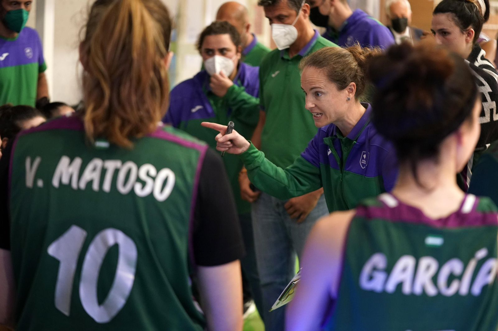 El Unicaja Femenino-Pozuelo, en fotos