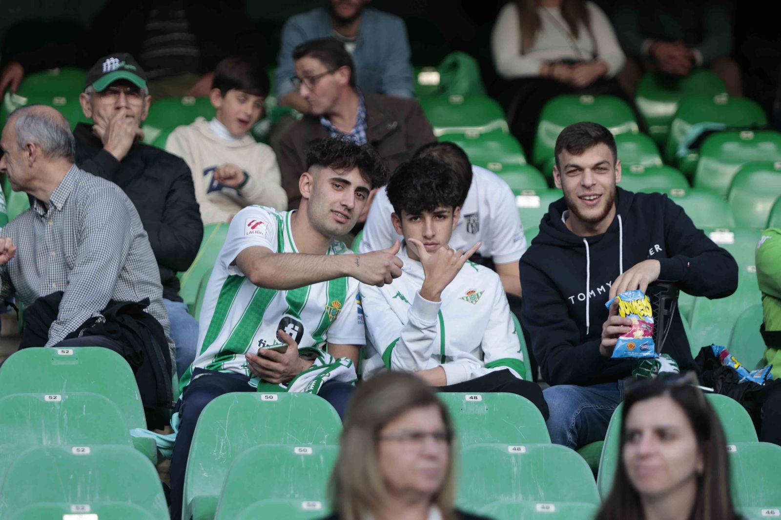 Búscate en las gradas del Villamarín