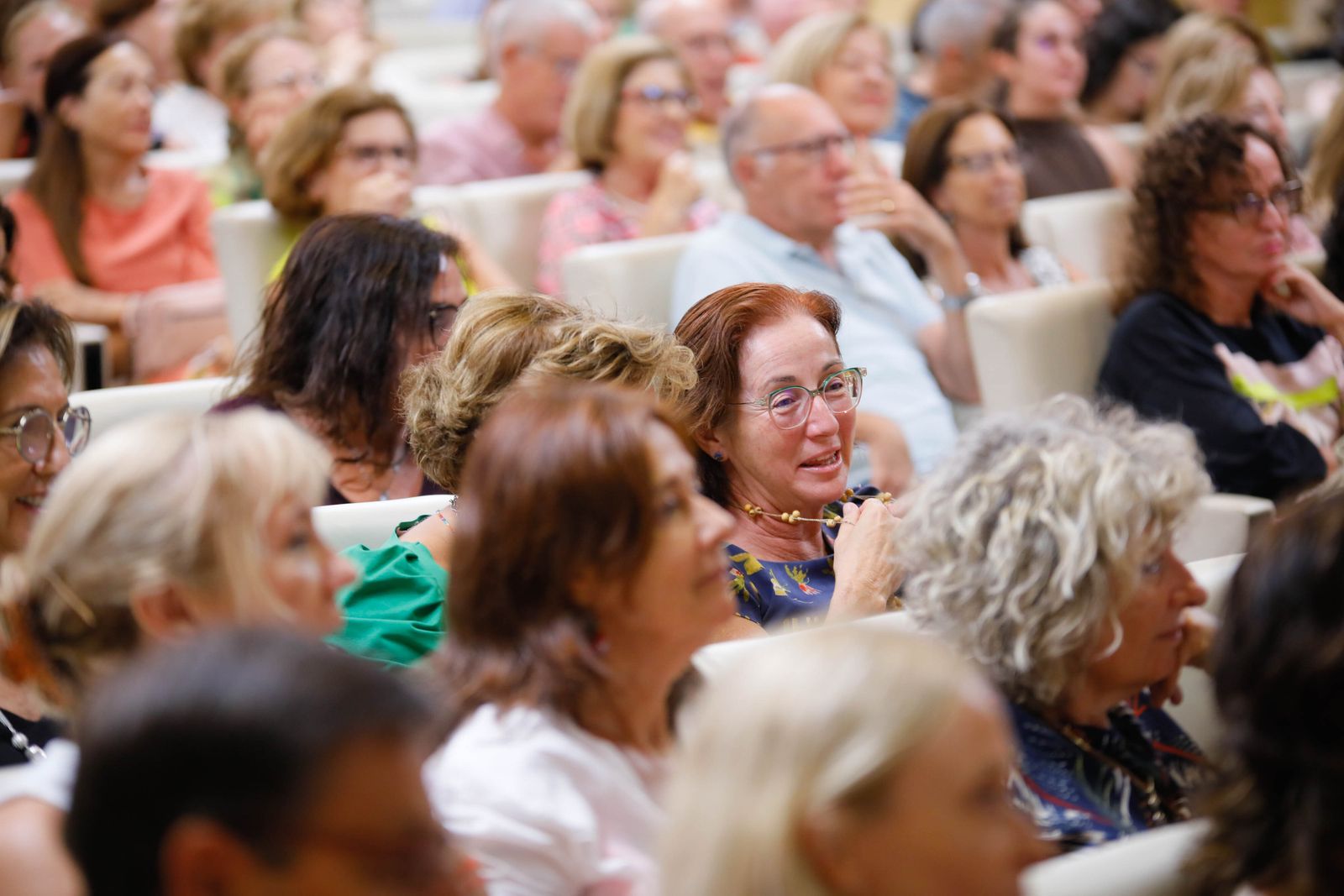 Imágenes de Diario de los Libros, con Julia Navarro