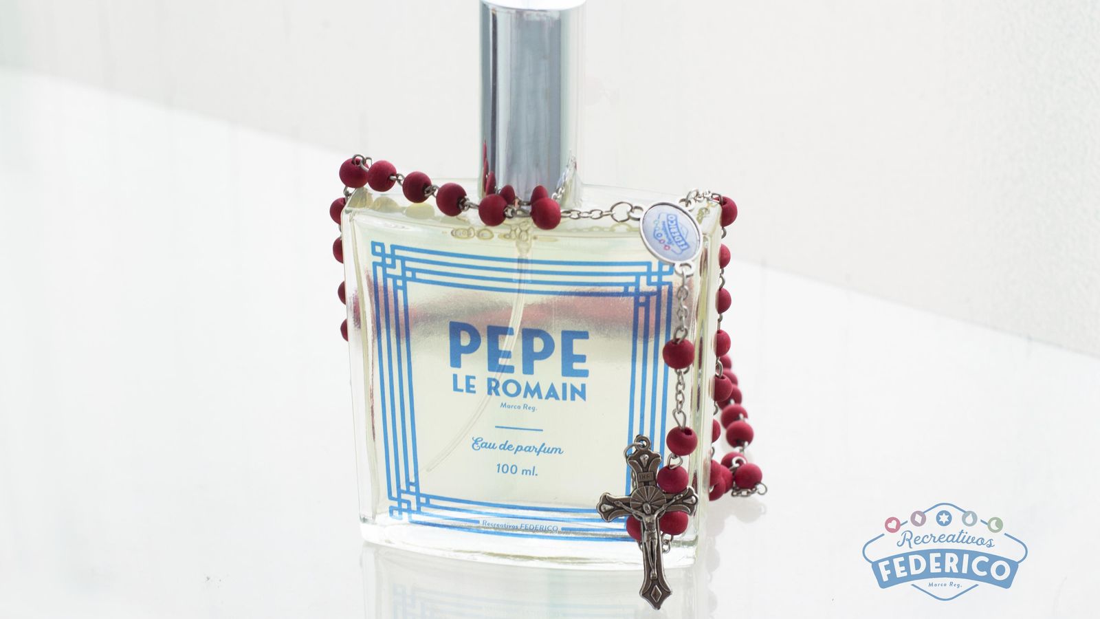 Perfume con rosario.
