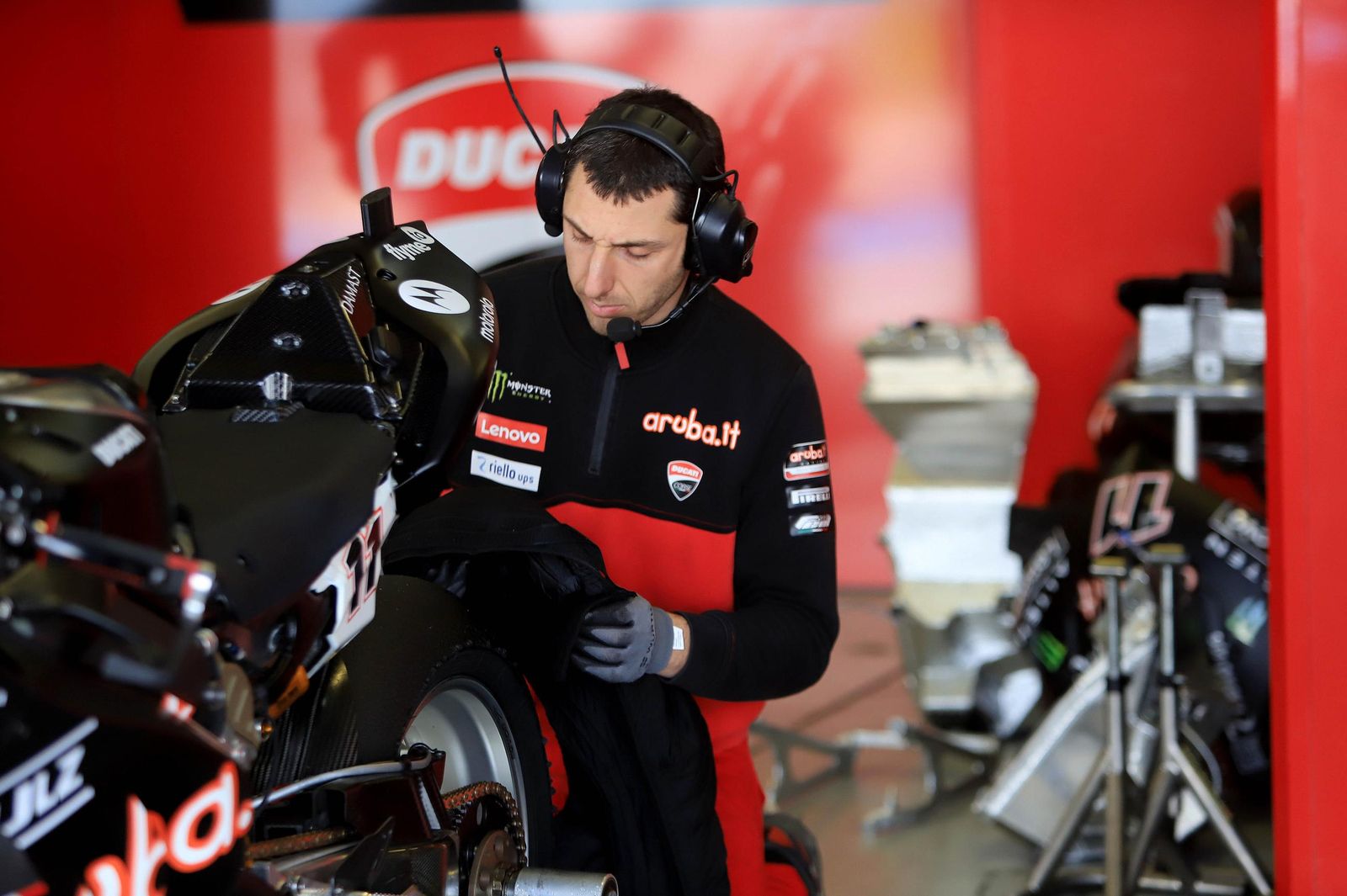 Imágenes del entrenamiento de Superbike en el Circuito de Jerez