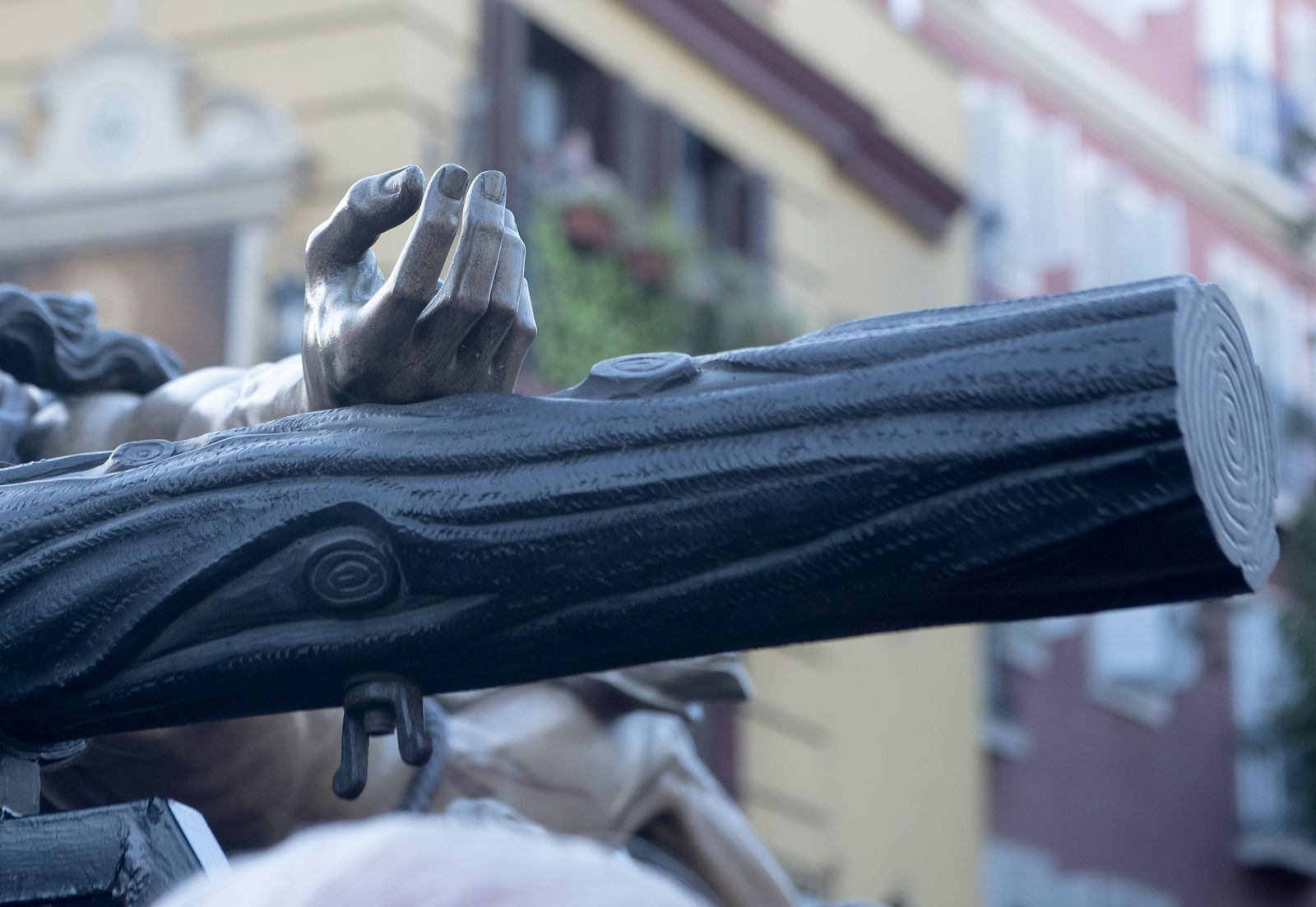 Imágenes del Vía crucis extraordinario del Cachorro por las calles de Triana