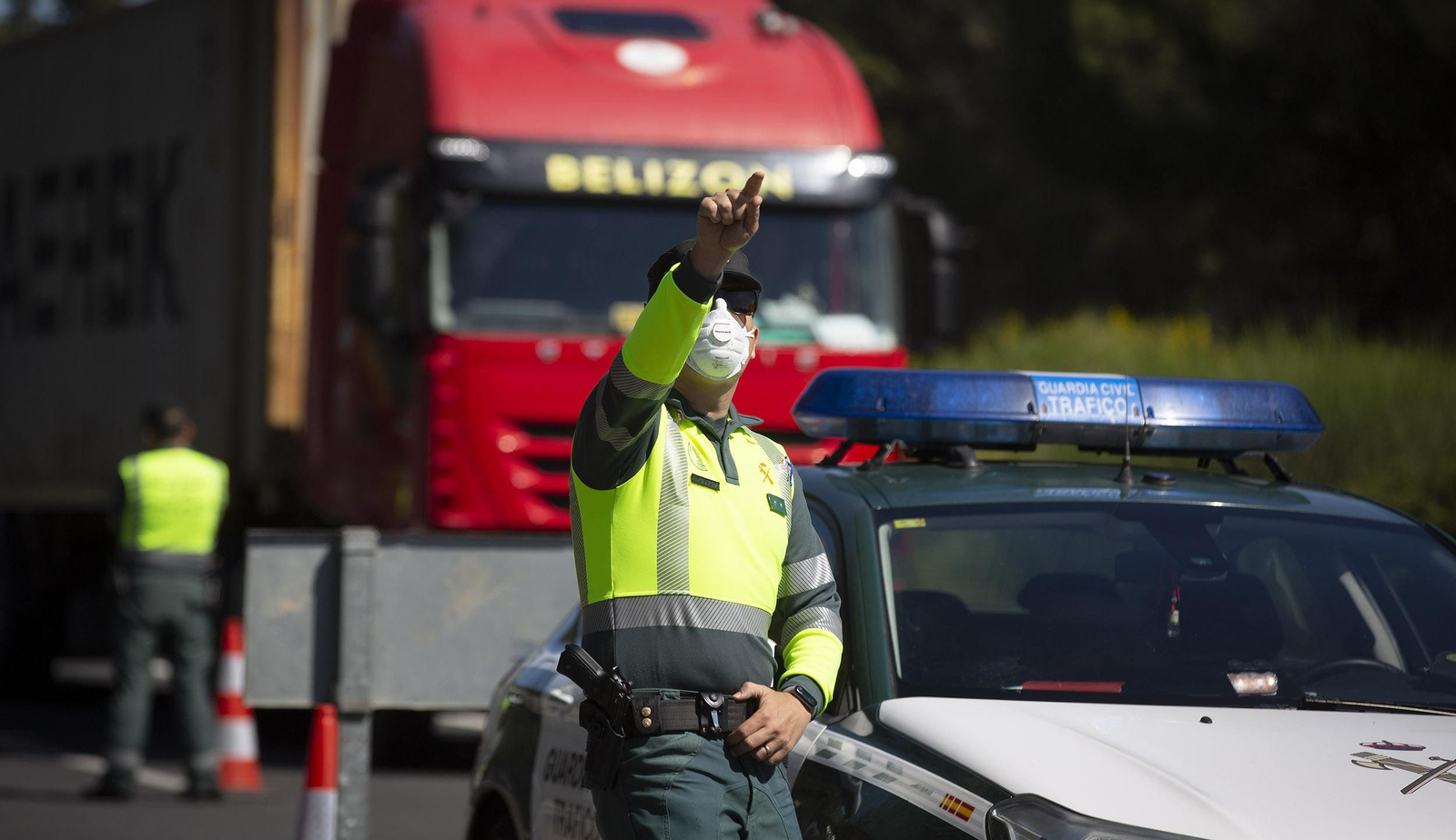 Coronavirus: Controles de la Guardia Civil en Sevilla