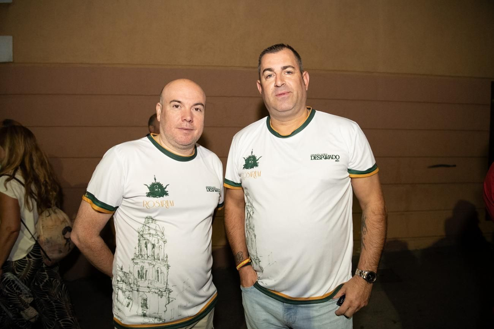 Una marea de devoción inunda Jaén al paso de la Magna, en imágenes