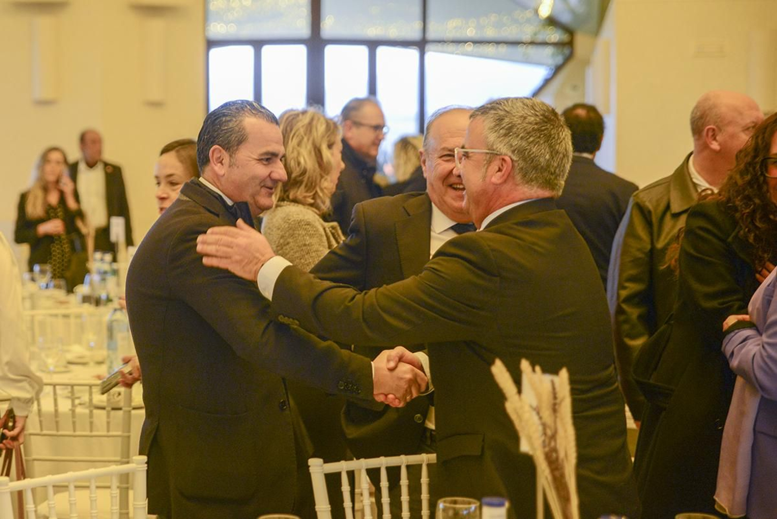 En imágenes: así ha sido el desayuno informativo de Jaén Hoy con el alcalde, Agustín González