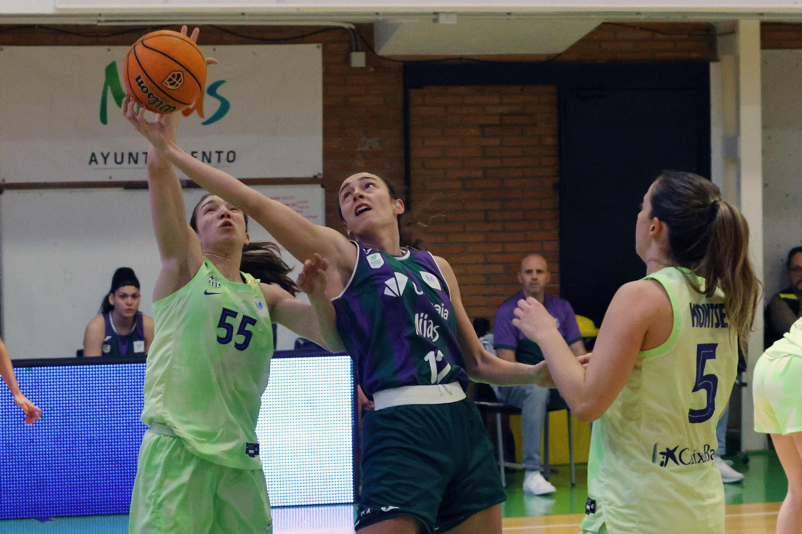 Sexta victoria consecutiva del Unicaja Mijas (78-72)