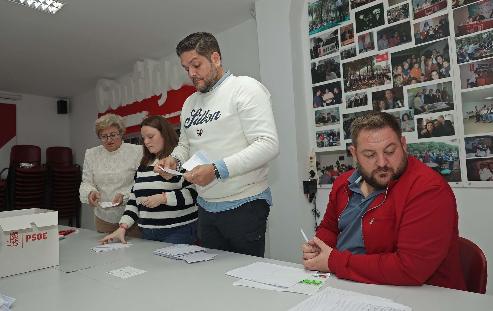 La reelección de Juan Carlos Ruiz Boix como secretario general del PSOE de Cádiz, en imágenes