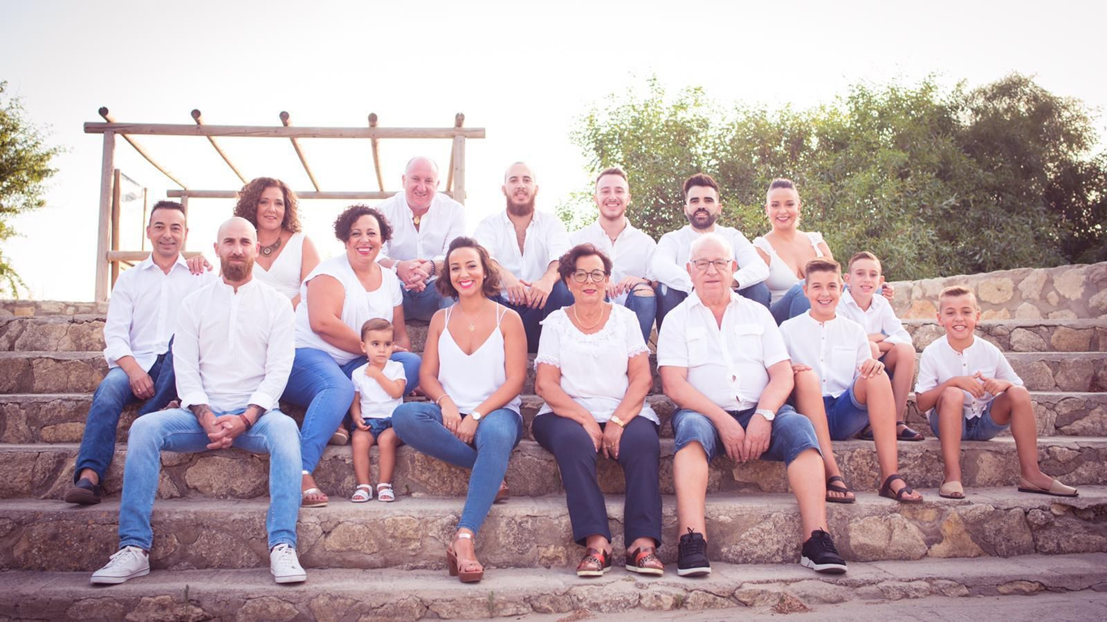 Una imagen de la familia de La Dorada.