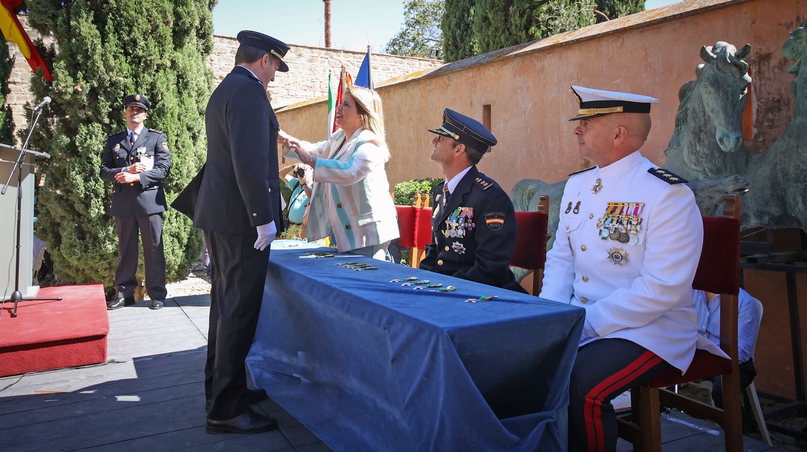 Emotivo acto por el Día de la Policía Nacional celebrado en Jerez