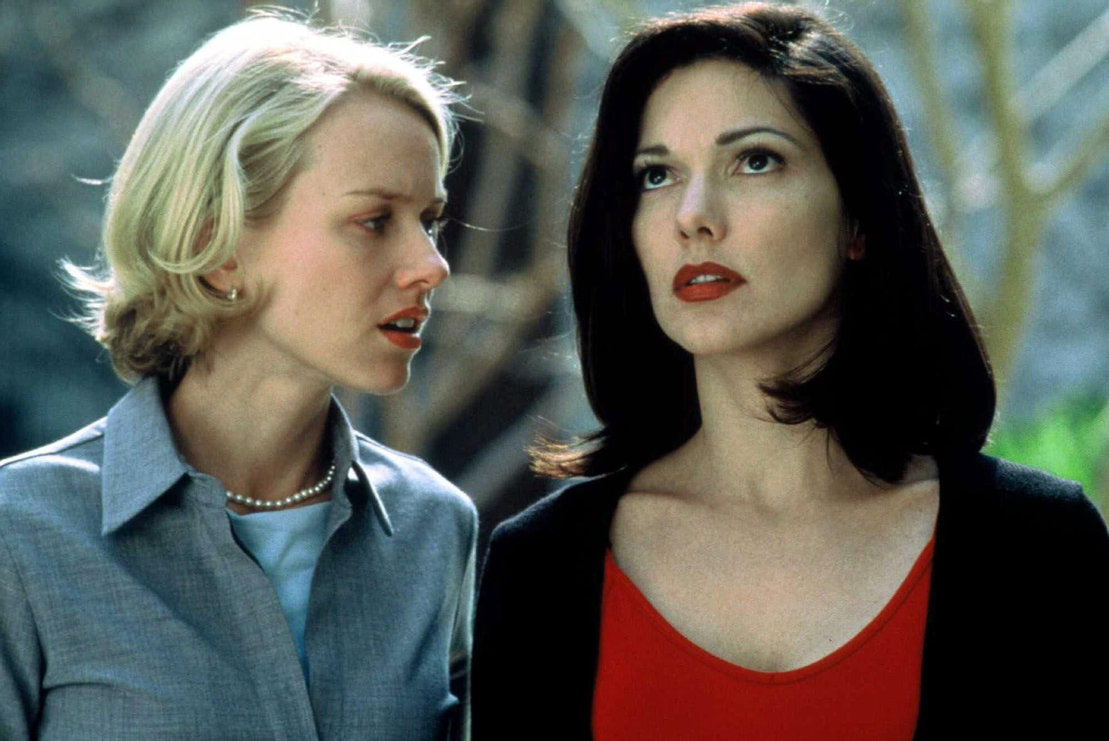 Naomi Watts y Laura Elena Harring, en ‘Mulholland Drive’, uno de los títulos que se programa en el ciclo.