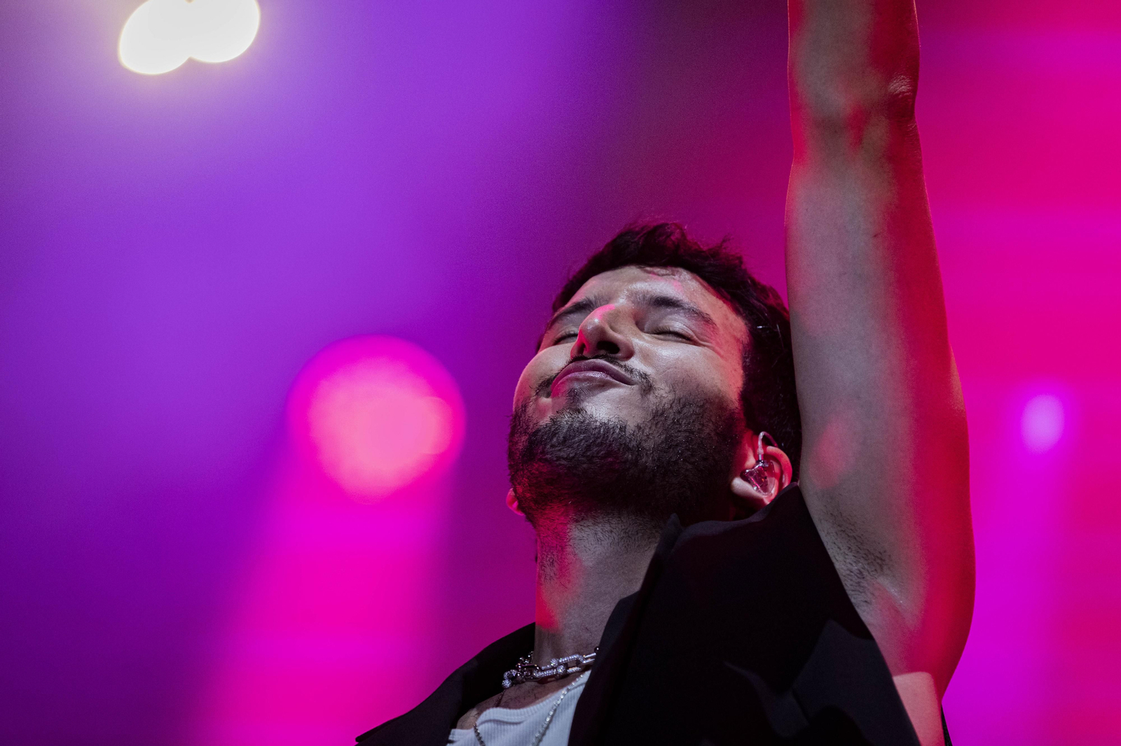 Búscate en el concierto de Sebastián Yatra en el Concert Music Festival de Chiclana