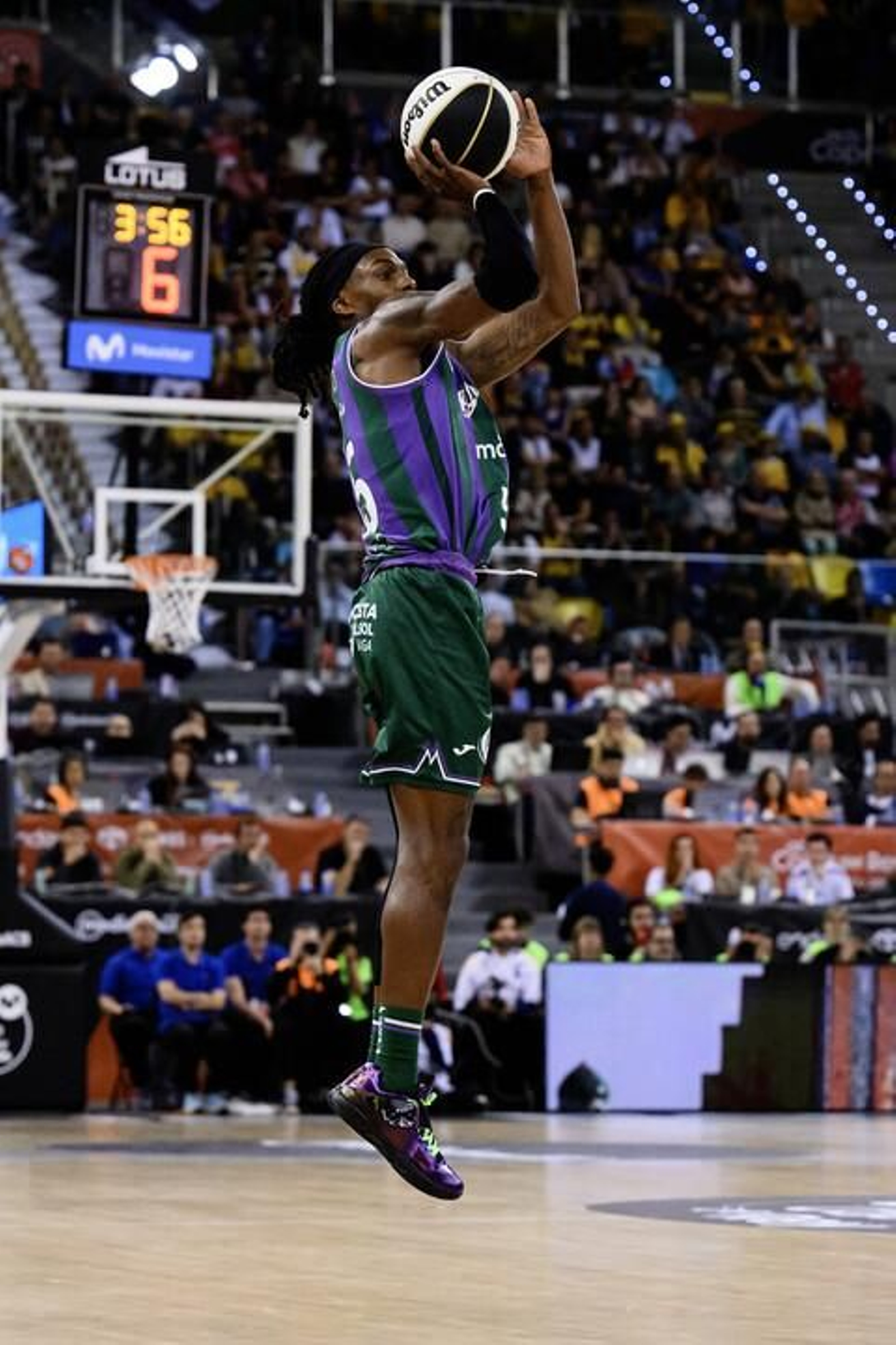 El Unicaja, campeón de Copa: Todas las imágenes del partido, la fiesta y la llegada a Málaga