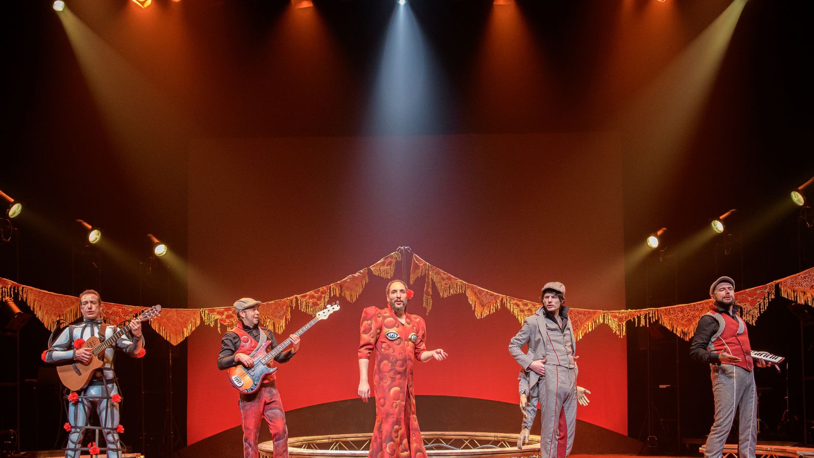 Ron Lalá inaugurará el festival.