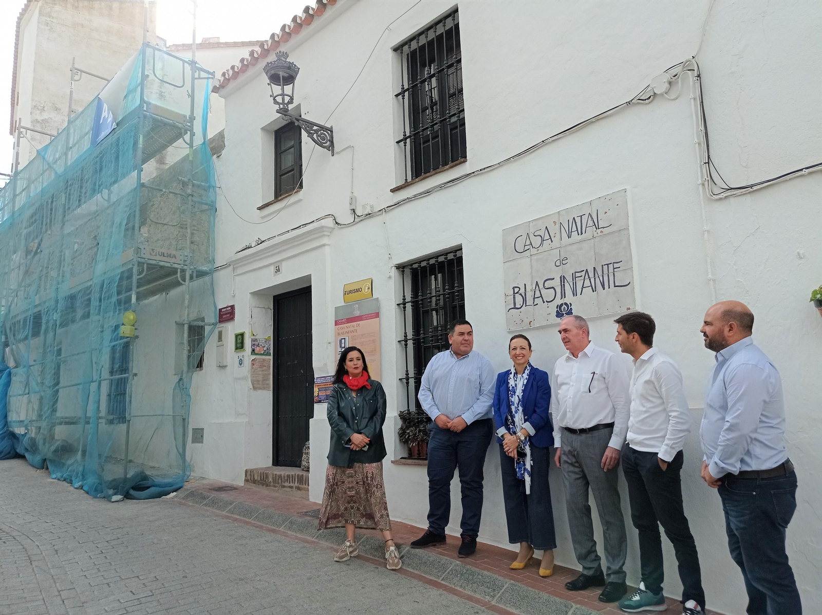 La visita institucional a la Casa Natal de Blas Infante, en Casares.
