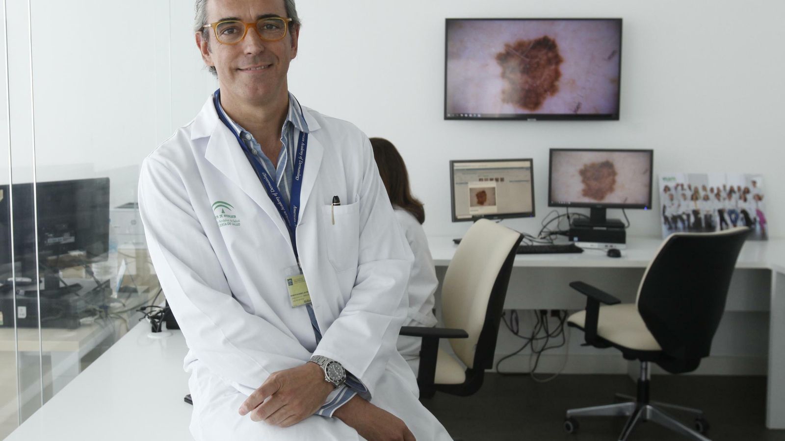 Doctor David Moreno, responsable de Dermatología del Hospital Virgen Macarena.