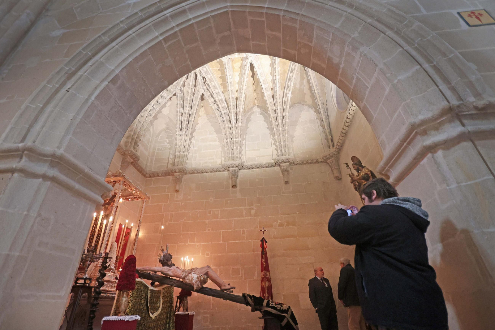 Besapiés y besamanos del primer viernes de marzo en Jerez