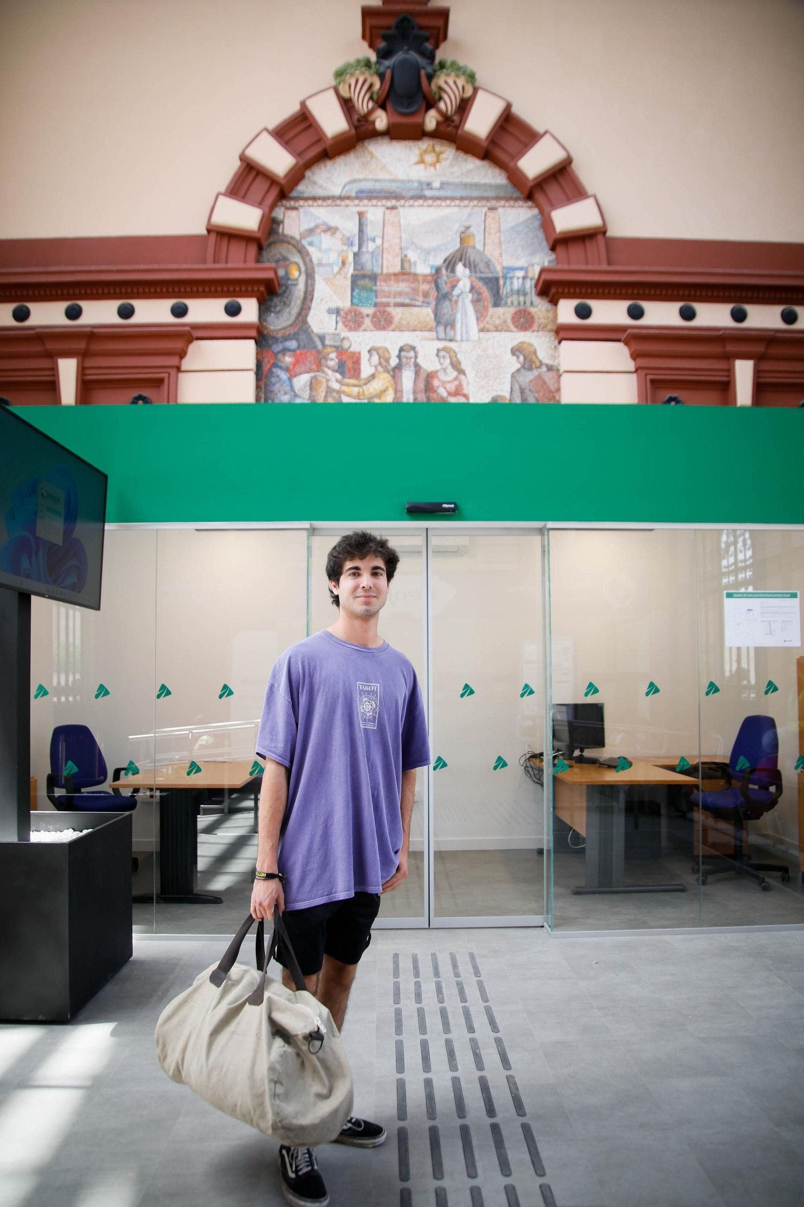 La apertura de la antigua estación de RENFE de Almería, en imágenes