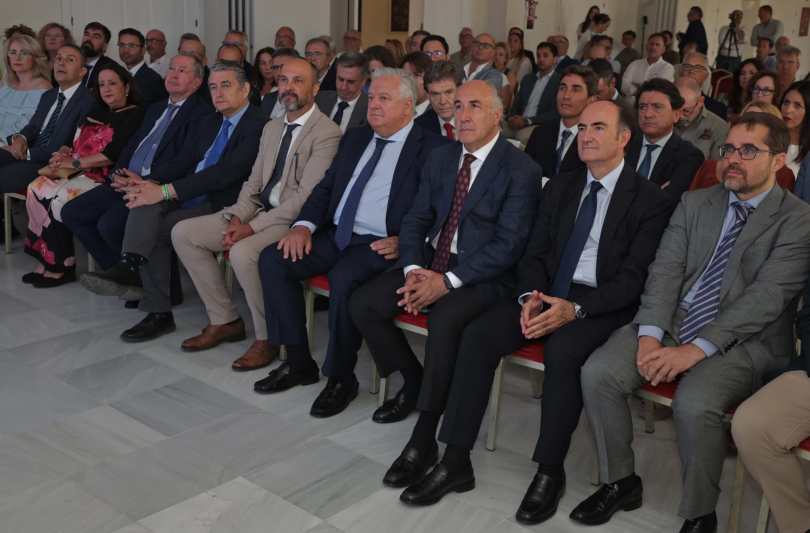 Fotos de la presentación de la Memoria de 2024 de la AGI en Guadacorte