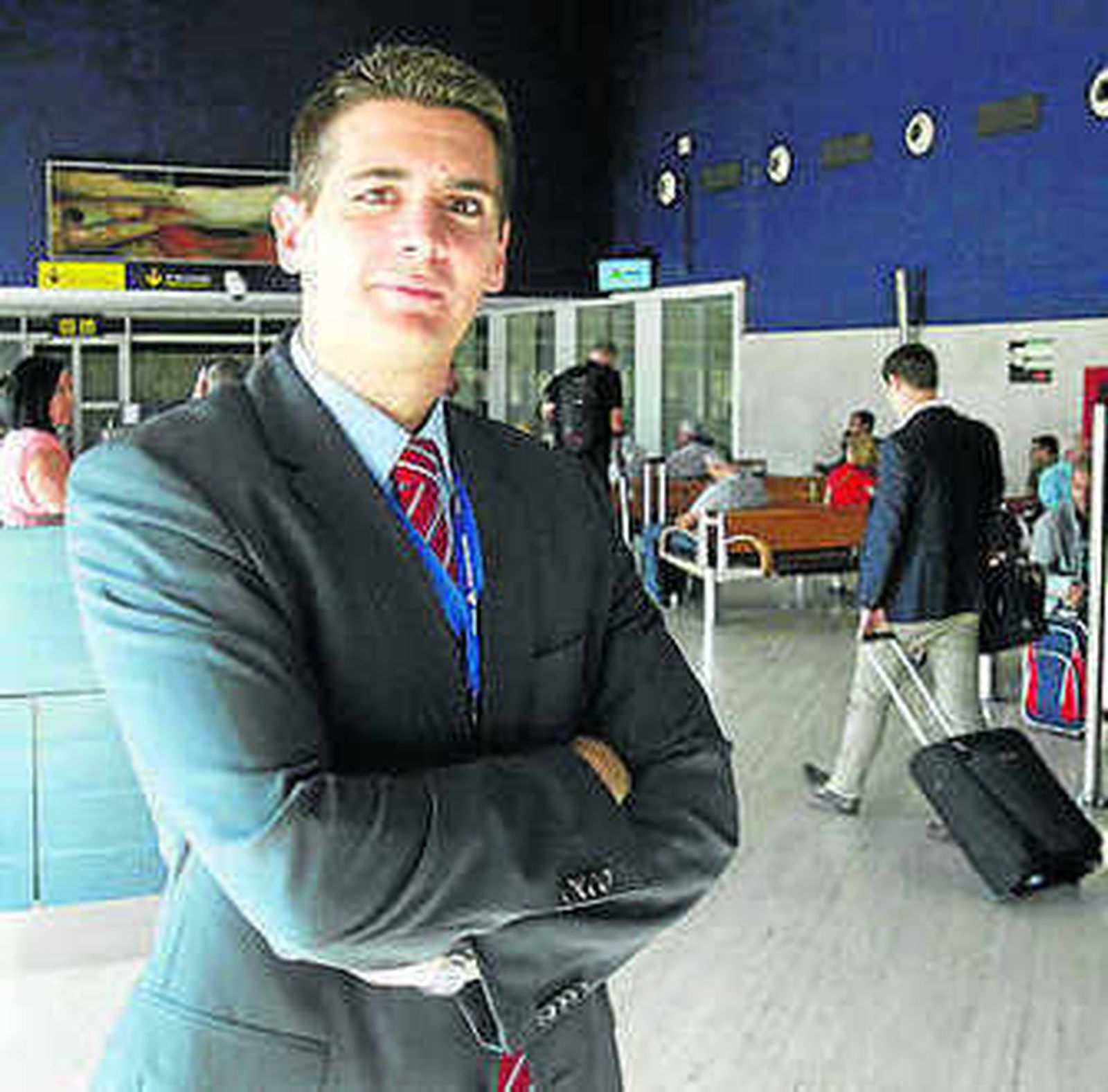 Jesús Caballero, director del aeropuerto.