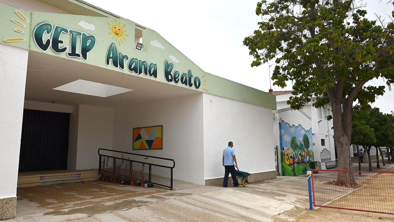 Mantemiento CEIP Arana Beato. Mantemiento CEIP Arana Beato.