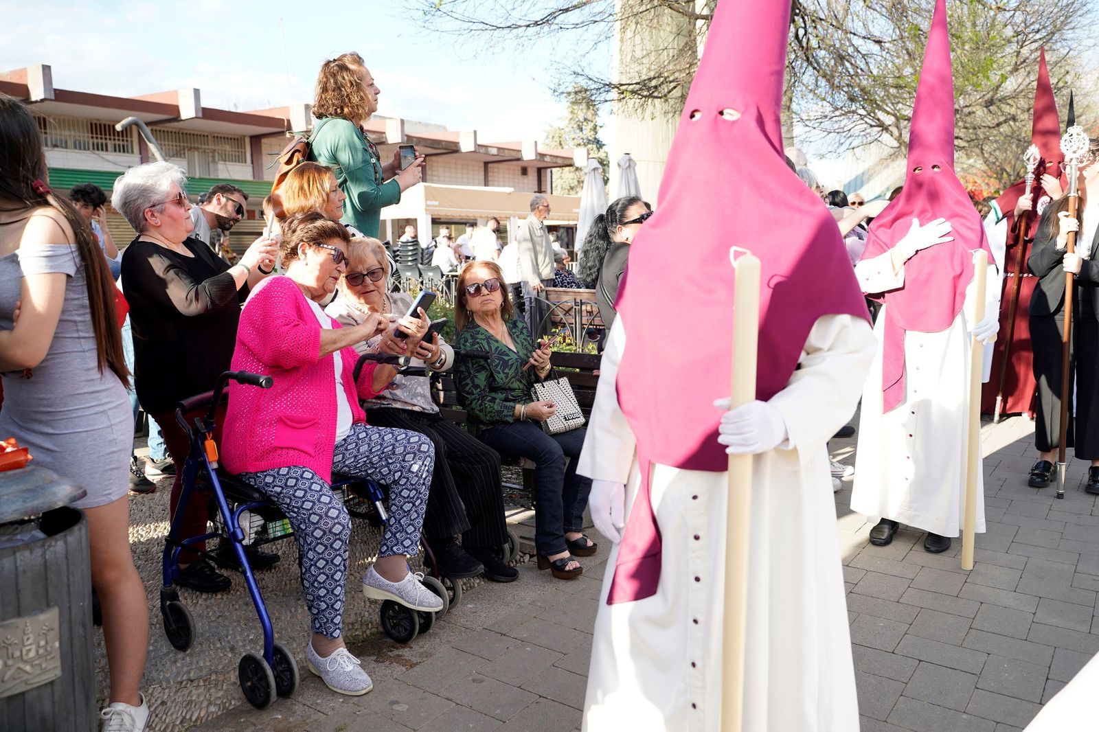 Sábado de Pasión en Córdoba: la procesión de Las Lágrimas, en imágenes