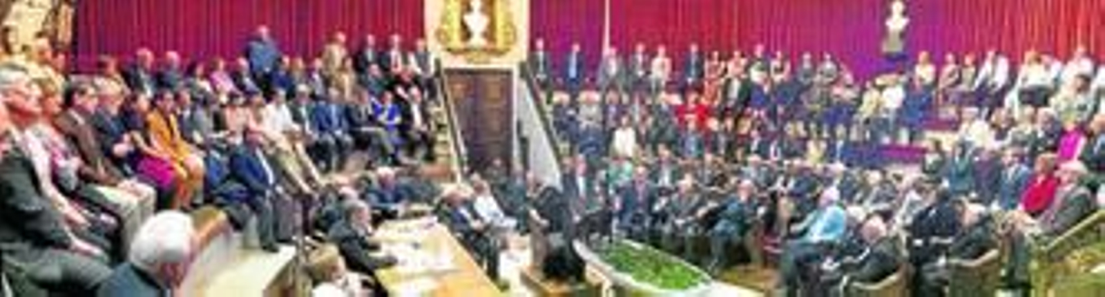 El isleño Celestino Rey-Joly Barroso, hace una semana, durante su discurso de ingreso en la Reial Acadèmia de Medicina de Catalunya.