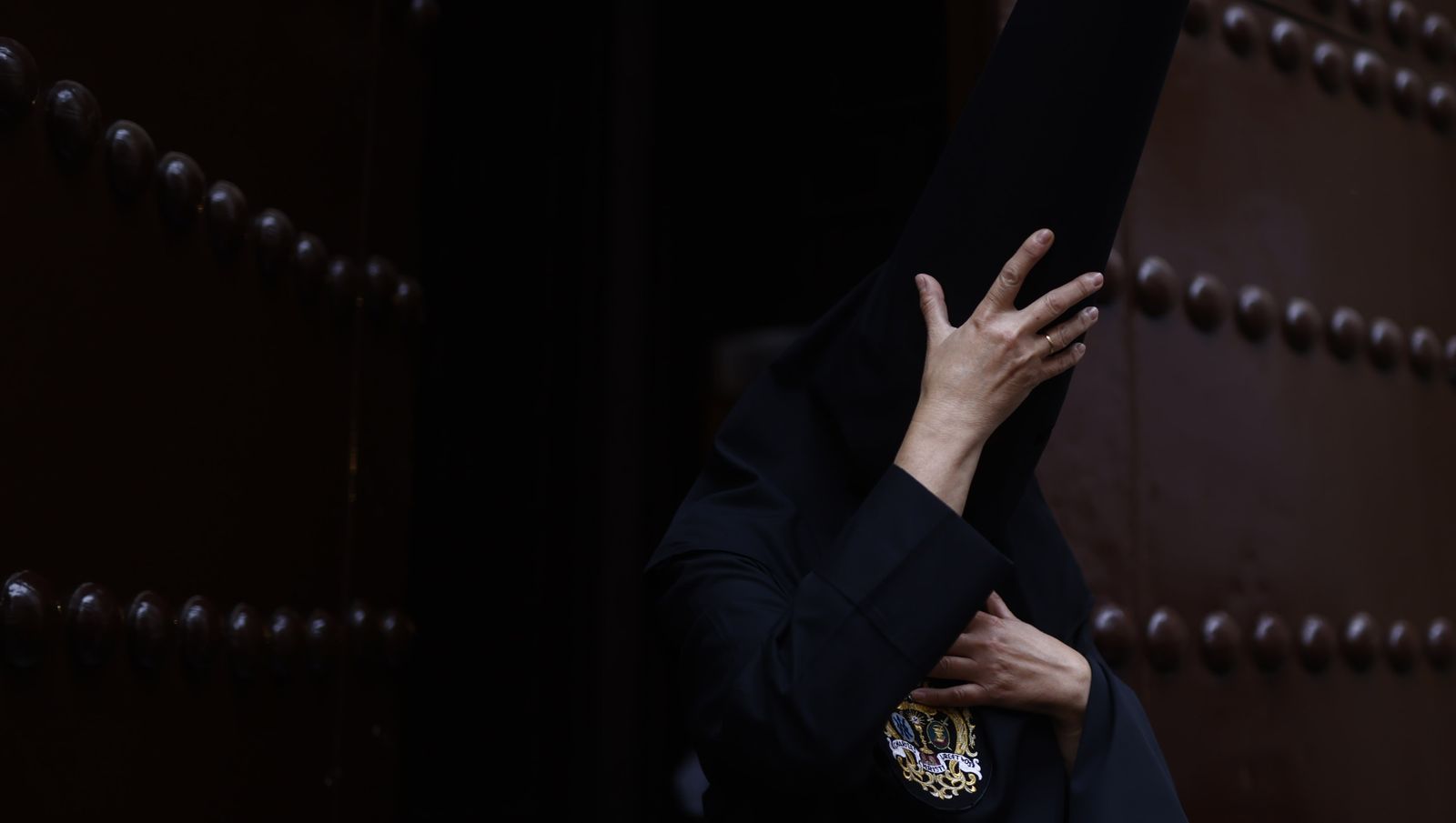 Las imágenes de Santa Marta en la Semana Santa de Sevilla un lunes Santo